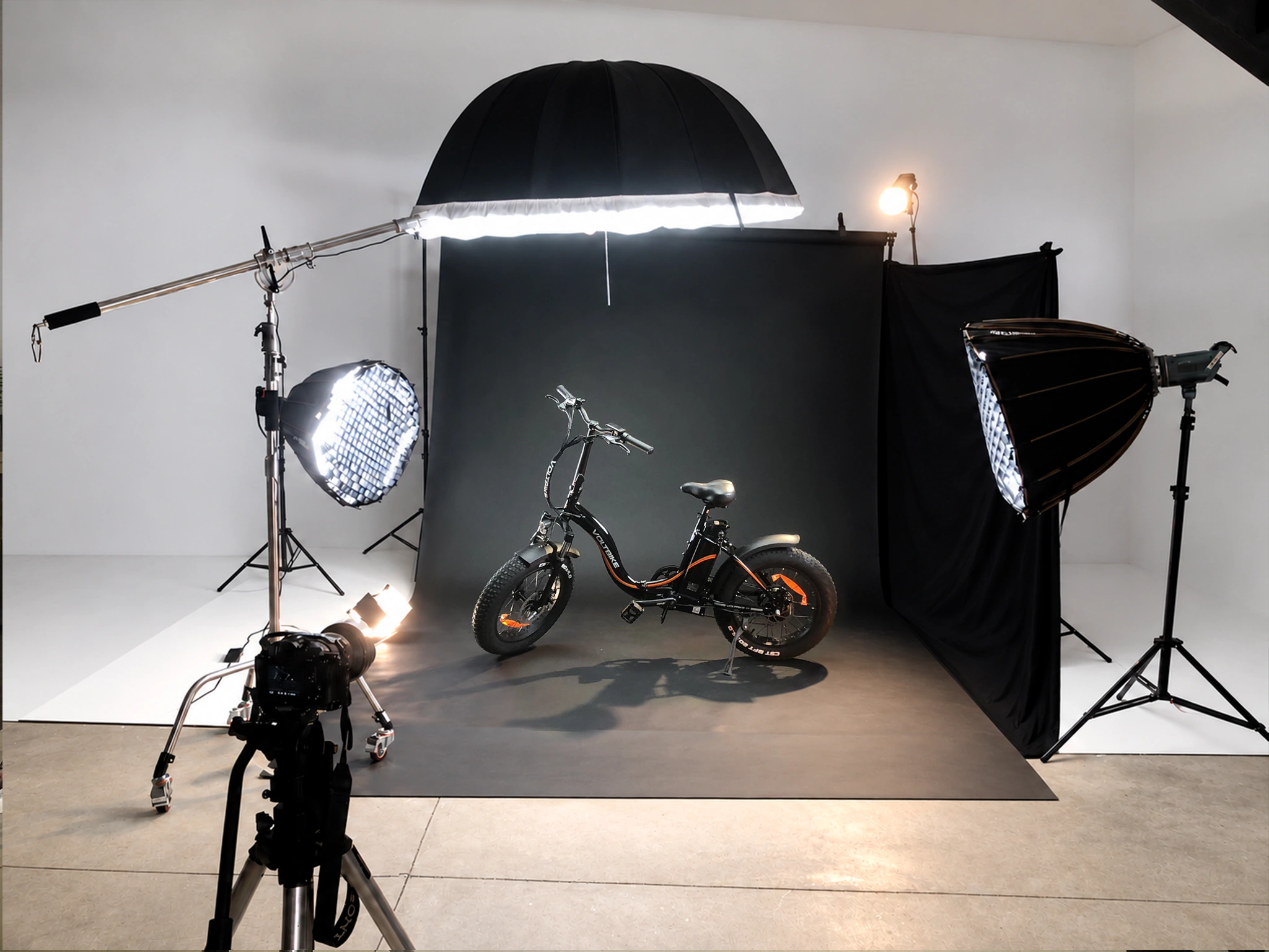 Producción fotográfica de VoltBike en estudio