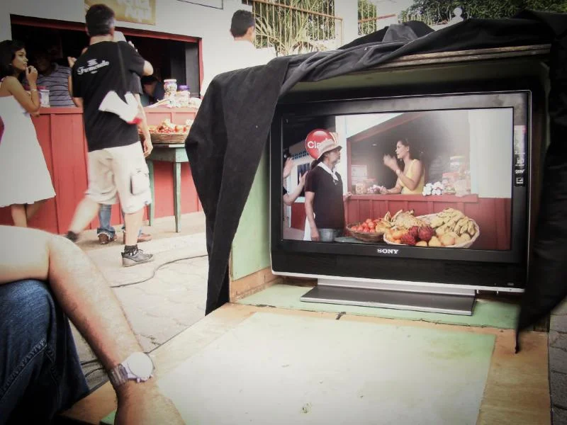 Monitor del rodaje en el mostrador